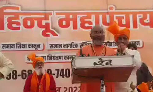 മുസ് ലിംകള്ക്കെതിരേ ആയുധമെടുക്കണം; വിദ്വേഷപ്രസംഗവുമായി വീണ്ടും നരസിംഹാനന്ദ് മുസ് ലിംകള്ക്കെതിരേ ആയുധമെടുക്കണം; വിദ്വേഷപ്രസംഗവുമായി വീണ്ടും നരസിംഹാനന്ദ്