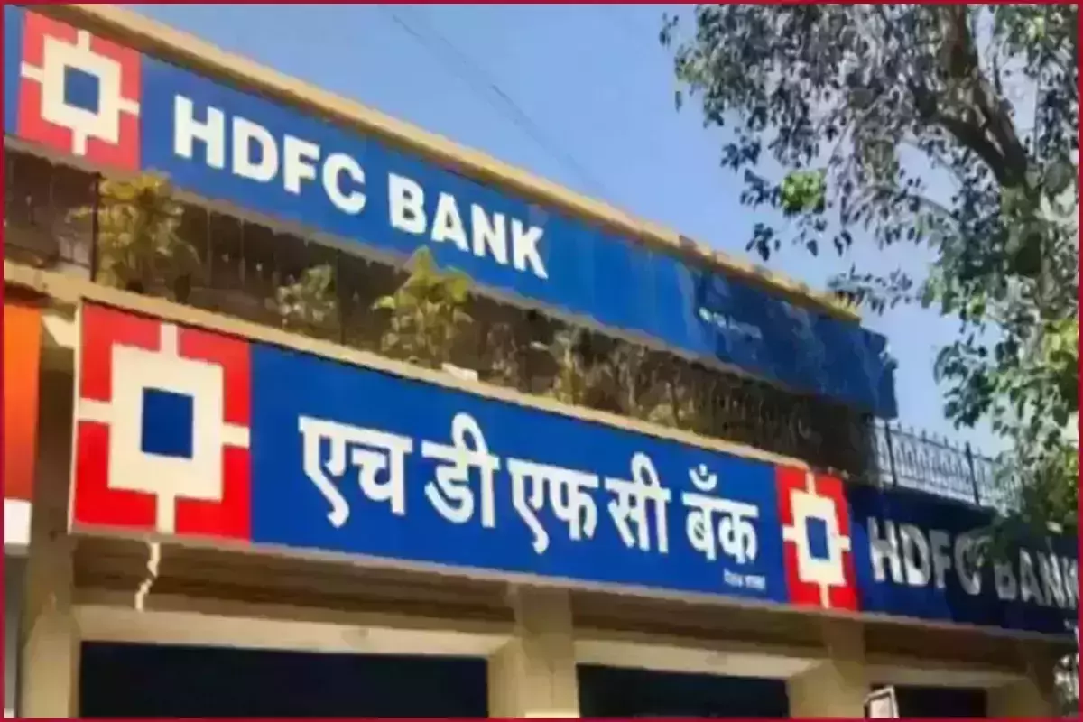 എച്ച്ഡിഎഫ്സി ബാങ്ക് -എച്ച്ഡിഎഫ്സി ലയനം; ധനകാര്യ ഓഹരികളില് വമ്പന് കുതിപ്പ്; സെന്സെക്സില് 1,335 പോയിന്റ് മുന്നേറ്റം എച്ച്ഡിഎഫ്സി ബാങ്ക് -എച്ച്ഡിഎഫ്സി ലയനം; ധനകാര്യ ഓഹരികളില് വമ്പന് കുതിപ്പ്; സെന്സെക്സില് 1,335 പോയിന്റ് മുന്നേറ്റം