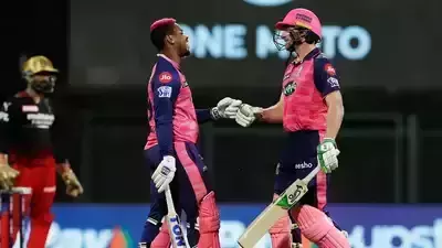 ഐപിഎല്; രാജസ്ഥാനെതിരേ ബാംഗ്ലൂരിന് ലക്ഷ്യം 170 റണ്സ് ഐപിഎല്; രാജസ്ഥാനെതിരേ ബാംഗ്ലൂരിന് ലക്ഷ്യം 170 റണ്സ്