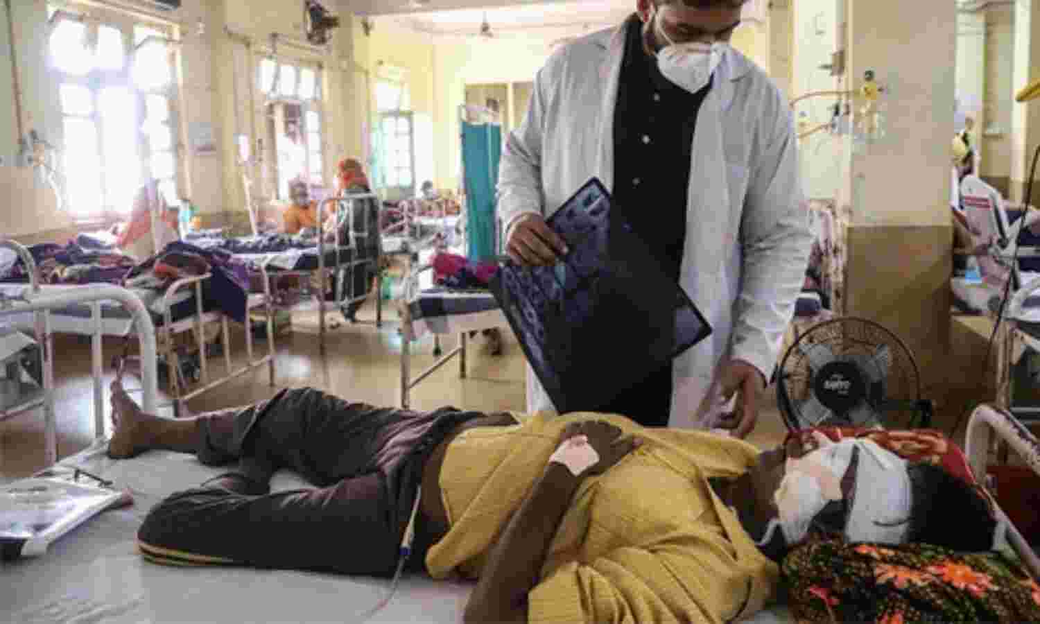 ബ്ലാക് ഫംഗസ് ബാധക്ക് പിന്നില് ചാണകം കത്തിക്കുന്ന ഇന്ത്യന് ശീലമെന്ന് പഠനം ബ്ലാക് ഫംഗസ് ബാധക്ക് പിന്നില് ചാണകം കത്തിക്കുന്ന ഇന്ത്യന് ശീലമെന്ന് പഠനം