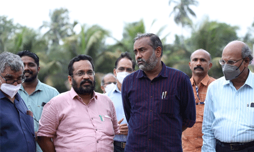 കാര്ഷിക സര്വകലാശാലയില് മാതൃക കൃഷിത്തോട്ടം ഉദ്ഘാടനം ചെയ്തു കാര്ഷിക സര്വകലാശാലയില് മാതൃക കൃഷിത്തോട്ടം ഉദ്ഘാടനം ചെയ്തു