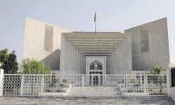 അവിശ്വാസപ്രമേയത്തിന് അനുമതി നിഷേധിച്ച ഡെപ്യൂട്ടി സ്പീക്കറുടെ നടപടി തെറ്റ്; പാക് സുപ്രിംകോടതി