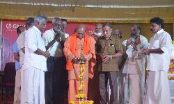 ഗുരുദേവനെ തെറ്റായി ചിത്രീകരിച്ച് വൈകൃതമാക്കുന്നു: സ്വാമി സച്ചിദാനന്ദ ഗുരുദേവനെ തെറ്റായി ചിത്രീകരിച്ച് വൈകൃതമാക്കുന്നു: സ്വാമി സച്ചിദാനന്ദ