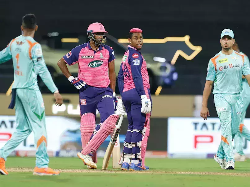 ഹെറ്റ്‌മെയര്‍ ഷോയില്‍ രാജസ്ഥാന്‍ മുഖം രക്ഷിച്ചു; ലഖ്‌നൗ സൂപ്പര്‍ ജെയ്ന്റസിന് ലക്ഷ്യം 166 റണ്‍സ്