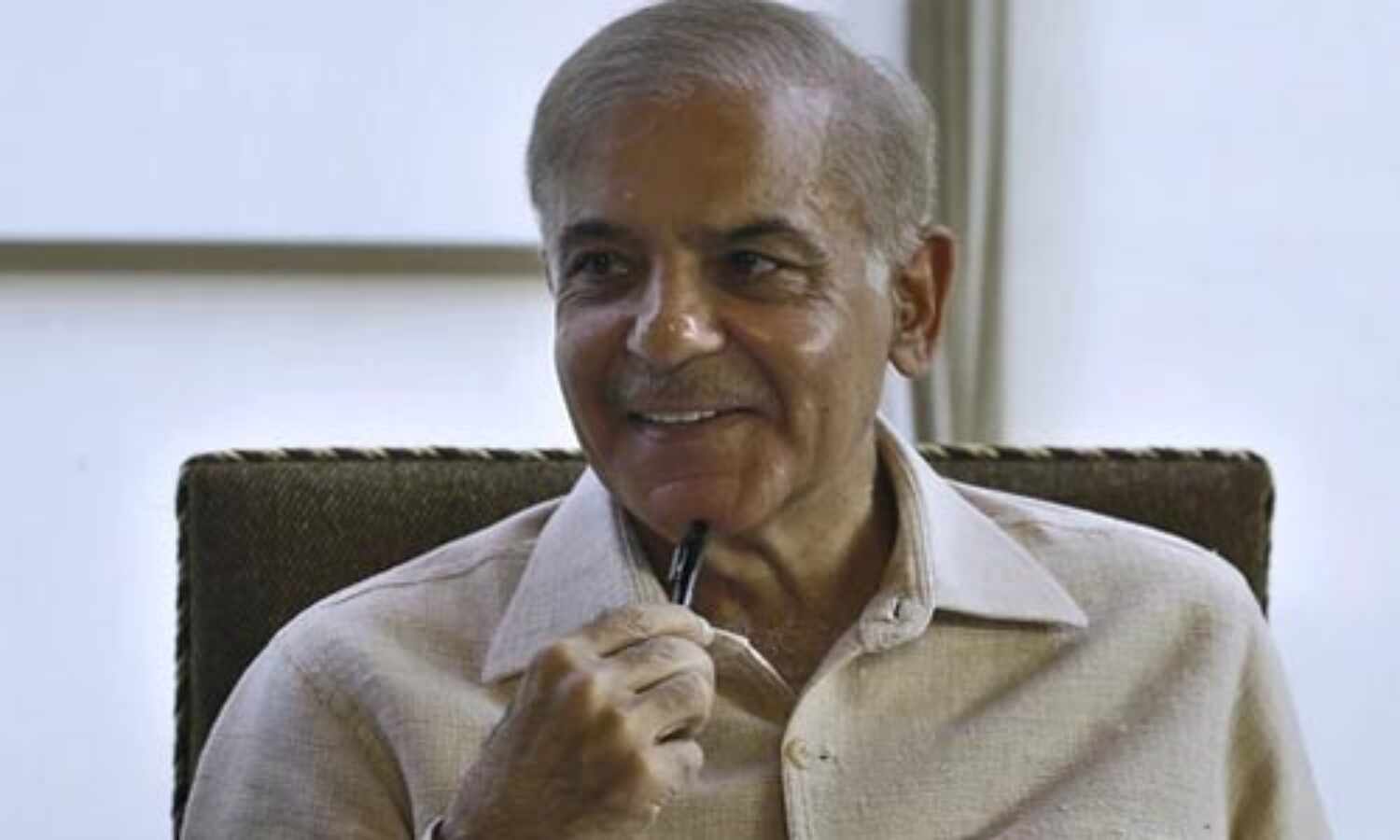 ഷെഹബാസ് ഷെരീഫ് പുതിയ പാക് പ്രധാനമന്ത്രി ആയേക്കും; ഔദ്യോഗിക പ്രഖ്യാപനം ഉടന് ഷെഹബാസ് ഷെരീഫ് പുതിയ പാക് പ്രധാനമന്ത്രി ആയേക്കും; ഔദ്യോഗിക പ്രഖ്യാപനം ഉടന്