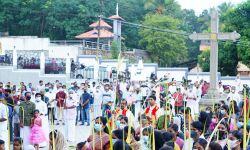 ഓശാന ഞായര് ആചരണത്തോടെ വിശുദ്ധവാരത്തിന് തുടക്കമായി ഓശാന ഞായര് ആചരണത്തോടെ വിശുദ്ധവാരത്തിന് തുടക്കമായി