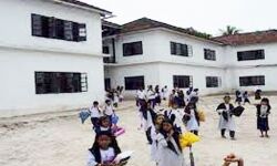 പെണ്‍കുട്ടികള്‍ക്ക് പാവാട, ആണ്‍കുട്ടികള്‍ക്ക് ട്രൗസര്‍; ലക്ഷദ്വീപിലെ സ്‌കൂള്‍ യൂനിഫോമില്‍ മാറ്റംവരുത്തുന്നു