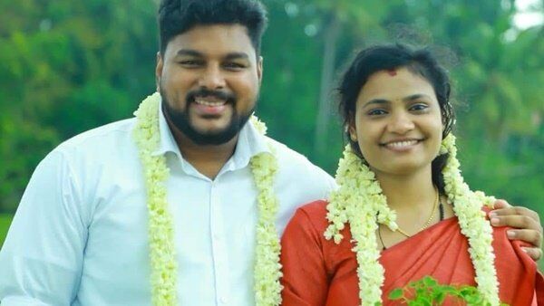 അടഞ്ഞ അധ്യായം; മിശ്രവിവാഹം ചെയ്തതിന് ഷിജിനെതിരേ പാര്ട്ടി നടപടിയുണ്ടാകില്ല അടഞ്ഞ അധ്യായം; മിശ്രവിവാഹം ചെയ്തതിന് ഷിജിനെതിരേ പാര്ട്ടി നടപടിയുണ്ടാകില്ല