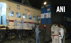 മുംബൈയില്‍ പുതുച്ചേരി എക്‌സ്പ്രസിന്റെ മൂന്ന് കോച്ചുകള്‍ പാളം തെറ്റി