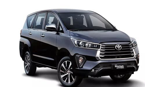 മന്ത്രിമാര്‍ക്കായി 10 പുതിയ ഇന്നോവ ക്രിസ്റ്റ കാറുകള്‍ വാങ്ങാന്‍ ശുപാര്‍ശ