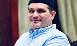 തല വെട്ടി സ്കോര് എണ്ണല് മുസ്ലിം സംസ്കാരമല്ല മുനവ്വറലി ശിഹാബ് തങ്ങള് തല വെട്ടി സ്കോര് എണ്ണല് മുസ്ലിം സംസ്കാരമല്ല മുനവ്വറലി ശിഹാബ് തങ്ങള്