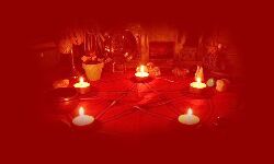 നിധി കണ്ടെത്താനായി 18കാരിയെ ബലി നല്കാന് നീക്കം; പിതാവടക്കം 9 പേര് അറസ്റ്റില് നിധി കണ്ടെത്താനായി 18കാരിയെ ബലി നല്കാന് നീക്കം; പിതാവടക്കം 9 പേര് അറസ്റ്റില്