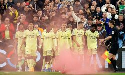 പ്രീമിയര് ലീഗ്; ആഴ്സണല് ഒരുങ്ങി തന്നെ; ടോപ് ഫോറില് കയറി പ്രീമിയര് ലീഗ്; ആഴ്സണല് ഒരുങ്ങി തന്നെ; ടോപ് ഫോറില് കയറി