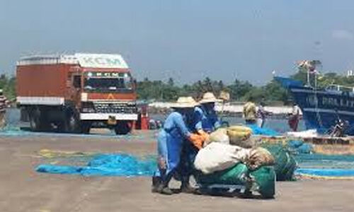 ശുചിത്വസാഗരം പദ്ധതി 21 ഹാര്ബറുകളിലേക്ക് വ്യാപിപ്പിക്കുന്നു ശുചിത്വസാഗരം പദ്ധതി 21 ഹാര്ബറുകളിലേക്ക് വ്യാപിപ്പിക്കുന്നു