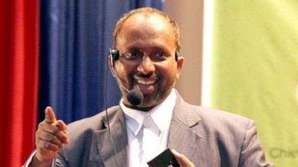 സമസ്തയേയും ലീഗിനേയും വിമര്‍ശിച്ചതില്‍ ഖേദം പ്രകടിപ്പിച്ച് റഹ്മത്തുല്ലാഹ് ഖാസിമി