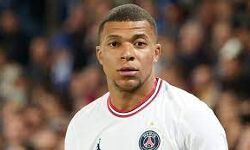 എംബാപ്പെ പിഎസ്ജിയില്‍ തുടര്‍ന്നേക്കും