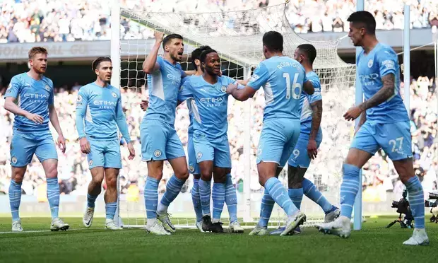 മൂന്ന് പോയിന്റ് ലീഡില് സിറ്റി വീണ്ടും ഒന്നില്; ലിവര്പൂള് പ്രതീക്ഷ അസ്തമിക്കുന്നു മൂന്ന് പോയിന്റ് ലീഡില് സിറ്റി വീണ്ടും ഒന്നില്; ലിവര്പൂള് പ്രതീക്ഷ അസ്തമിക്കുന്നു