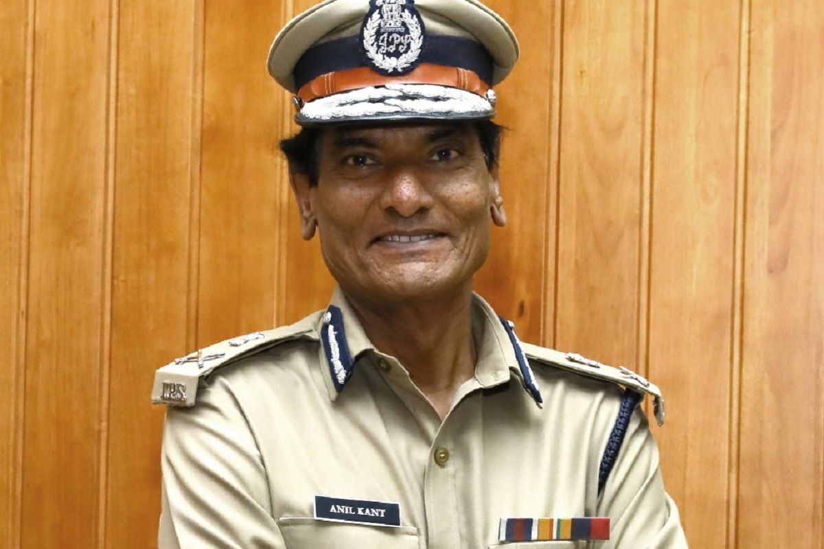 ഡിജിപി അനില് കാന്ത് 15കാരിയായ പെണ്കുട്ടിയെ പീഡിപ്പിച്ചെന്ന് ആരോപണം ഡിജിപി അനില് കാന്ത് 15കാരിയായ പെണ്കുട്ടിയെ പീഡിപ്പിച്ചെന്ന് ആരോപണം