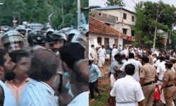 നൂറനാട്ടെ സിപിഐകോണ്ഗ്രസ് സംഘര്ഷം; ജില്ലാ പബ്ളിക് പ്രോസിക്യൂട്ടറും 5 കോണ്ഗ്രസ് പ്രവര്ത്തകരും പിടിയില് നൂറനാട്ടെ സിപിഐകോണ്ഗ്രസ് സംഘര്ഷം; ജില്ലാ പബ്ളിക് പ്രോസിക്യൂട്ടറും 5 കോണ്ഗ്രസ് പ്രവര്ത്തകരും പിടിയില്