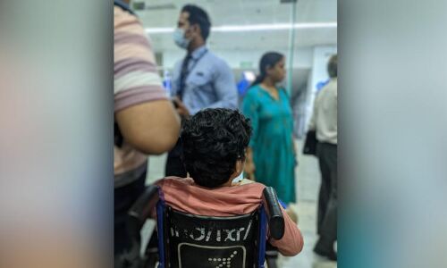 ഭിന്നശേഷിക്കാരനായ കുട്ടിയെ വിമാനത്തില്‍ കയറ്റിയില്ല; ഖേദം പ്രകടിപ്പിച്ച് ഇന്‍ഡിഗോ