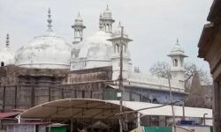 തന്റെ സുരക്ഷയെക്കുറിച്ച് കുടുംബത്തിന് ആശങ്കയുണ്ടെന്ന് വരാണസി മസ്ജിദ് കേസിലെ വിധിന്യായത്തില് ജഡ്ജി തന്റെ സുരക്ഷയെക്കുറിച്ച് കുടുംബത്തിന് ആശങ്കയുണ്ടെന്ന് വരാണസി മസ്ജിദ് കേസിലെ വിധിന്യായത്തില് ജഡ്ജി