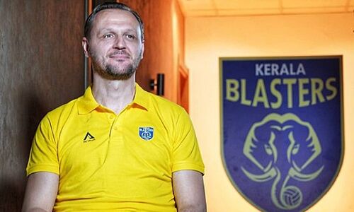 ഡെവലപ്പ്മെന്റ് ലീഗില് കളിച്ച ബ്ലാസ്റ്റേഴ്സ് താരങ്ങള് സീനിയര് ടീമിലേക്ക് ഡെവലപ്പ്മെന്റ് ലീഗില് കളിച്ച ബ്ലാസ്റ്റേഴ്സ് താരങ്ങള് സീനിയര് ടീമിലേക്ക്