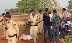 വേട്ടസംഘത്തിന്റെ വെടിയേറ്റ് എസ്‌ഐ അടക്കം മൂന്ന് പോലിസുകാര്‍ കൊല്ലപ്പെട്ടു