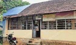 കുഴൂര് തപാലാപ്പീസ് കെട്ടിടംശോച്യാവസ്ഥയില് കുഴൂര് തപാലാപ്പീസ് കെട്ടിടംശോച്യാവസ്ഥയില്