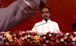 വ്യാജഹിന്ദുത്വപാര്‍ട്ടികള്‍ രാജ്യത്തെ തെറ്റായി നയിക്കുന്നു: ഉദ്ദവ് താക്കറെ