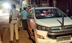 മന്ത്രി എം വി ഗോവിന്ദന്റെ വാഹനം കണ്ണൂരില്‍ അപകടത്തില്‍പ്പെട്ടു