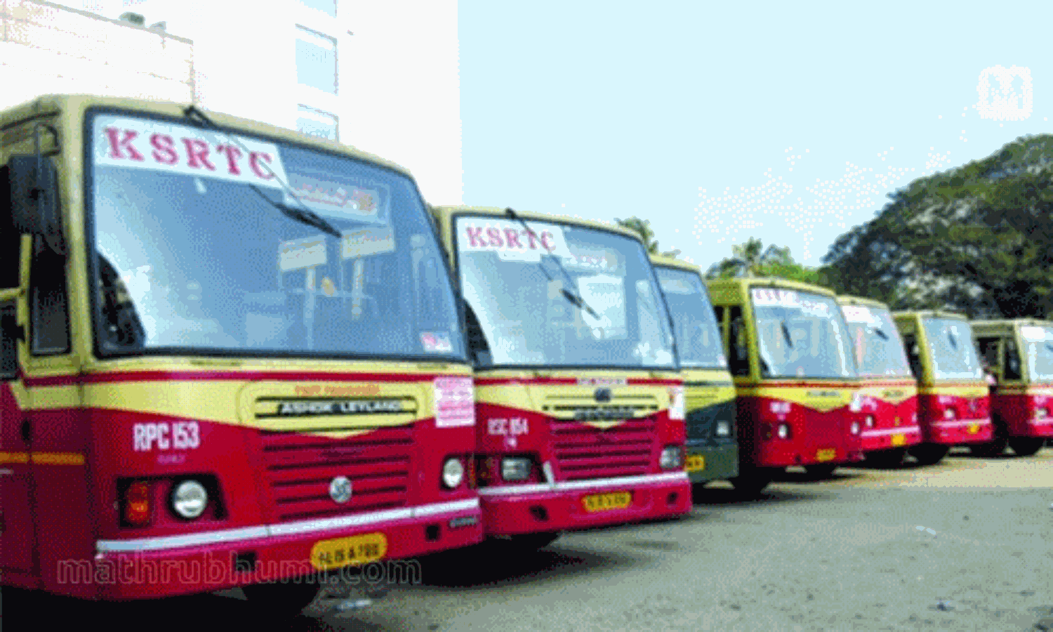 കെഎസ്ആര്ടിസിയിലെ ശമ്പള വിതരണം ഇന്ന് പൂര്ത്തിയാക്കും കെഎസ്ആര്ടിസിയിലെ ശമ്പള വിതരണം ഇന്ന് പൂര്ത്തിയാക്കും