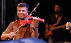 വയലിനിസ്റ്റ് ബാലഭാസ്കറിന്റെ മരണം;പുനരന്വേഷണ ഹരജിയില് വിധി ഇന്ന് വയലിനിസ്റ്റ് ബാലഭാസ്കറിന്റെ മരണം;പുനരന്വേഷണ ഹരജിയില് വിധി ഇന്ന്