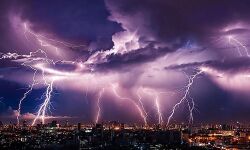 മെയ് 25 വരെ സംസ്ഥാനത്ത് ഇടിമിന്നലോടു കൂടിയ മഴയ്ക്ക് സാധ്യത: മുന്കരുതല് ഇങ്ങനെ മെയ് 25 വരെ സംസ്ഥാനത്ത് ഇടിമിന്നലോടു കൂടിയ മഴയ്ക്ക് സാധ്യത: മുന്കരുതല് ഇങ്ങനെ