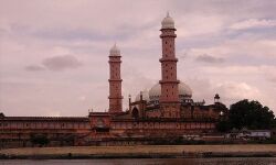 ഭോപാലിലെ ജമ മസ്ജിദില്‍ അവകാശവാദമുന്നയിച്ച് ഹിന്ദുത്വര്‍