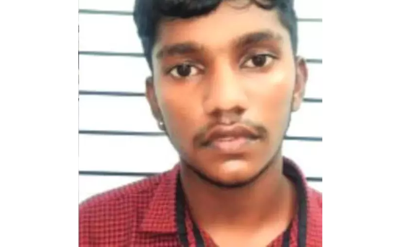 เดกเตเดเตเดเดฐเตโ เดเดฎเดเตเดเต 10 เดฆเดฟเดตเดธเด เดฐเตเดเดฟเดฏเต เดเดฟเดเดฟเดฒเตโเดธเดฟเดเตเดเต; เดคเดฟเดฐเตเดตเดจเดจเตเดคเดชเตเดฐเด เดฎเตเดกเดฟเดเตเดเดฒเตโ เดเตเดณเดเดฟเดฒเตโ 22เดเดพเดฐเดจเตโ เดชเดฟเดเดฟเดฏเดฟเดฒเตโ เดกเตเดเตเดเดฐเตโ เดเดฎเดเตเดเต 10 เดฆเดฟเดตเดธเด เดฐเตเดเดฟเดฏเต เดเดฟเดเดฟเดฒเตโเดธเดฟเดเตเดเต; เดคเดฟเดฐเตเดตเดจเดจเตเดคเดชเตเดฐเด เดฎเตเดกเดฟเดเตเดเดฒเตโ เดเตเดณเดเดฟเดฒเตโ 22เดเดพเดฐเดจเตโ เดชเดฟเดเดฟเดฏเดฟเดฒเตโ