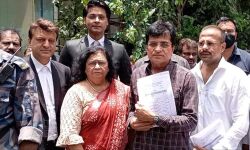 ശിവസേന നേതാവ് സഞ്ജയ് റാവത്തിനെതിരെ 100 കോടി രൂപയുടെ മാനനഷ്ടക്കേസ് ശിവസേന നേതാവ് സഞ്ജയ് റാവത്തിനെതിരെ 100 കോടി രൂപയുടെ മാനനഷ്ടക്കേസ്