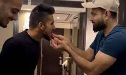 ഒരു ചെറിയ ആഘോഷം; ഉമ്രാന് മാലിഖിനെ അഭിനന്ദിച്ച് ഇര്ഫാന് പഠാന് ഒരു ചെറിയ ആഘോഷം; ഉമ്രാന് മാലിഖിനെ അഭിനന്ദിച്ച് ഇര്ഫാന് പഠാന്