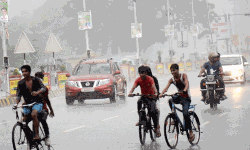 സംസ്ഥാനത്ത് ഇന്ന് ഒറ്റപ്പെട്ട മഴക്ക് സാധ്യത; മത്സ്യബന്ധനത്തിന് വിലക്കില്ല