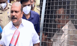 വിദ്വേഷ പ്രസംഗക്കേസില്‍ ചോദ്യം ചെയ്യലിന് ഹാജരാവില്ല; പോലിസ് മുന്നറിയിപ്പ് തള്ളി പി സി ജോര്‍ജ് തൃക്കാക്കരയില്‍