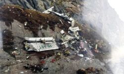 നേപ്പാള് വിമാനാപകടം: 22 പേരും മരിച്ചിരിക്കാമെന്ന് സൂചന നേപ്പാള് വിമാനാപകടം: 22 പേരും മരിച്ചിരിക്കാമെന്ന് സൂചന