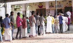 തൃക്കാക്കര ഉപതിരഞ്ഞെടുപ്പ്: രാവിലെ 8 വരെ 8.09 ശതമാനം പോളിങ്