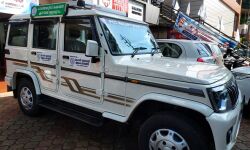 മലപ്പുറം പാലിയേറ്റീവ് ക്ലിനിക്കിന് വാഹനം കൈമാറി മലപ്പുറം പാലിയേറ്റീവ് ക്ലിനിക്കിന് വാഹനം കൈമാറി