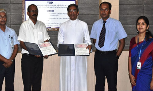 സഹൃദയ എഞ്ചിനീയറിംഗ് കോളേജും സൂര്യ ഹോംസും ധാരണാപത്രം ഒപ്പിട്ടു സഹൃദയ എഞ്ചിനീയറിംഗ് കോളേജും സൂര്യ ഹോംസും ധാരണാപത്രം ഒപ്പിട്ടു