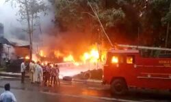 ബാലുശ്ശേരിയില്‍ കടകളില്‍ തീപ്പിടിത്തം;വന്‍ നാശനഷ്ടം