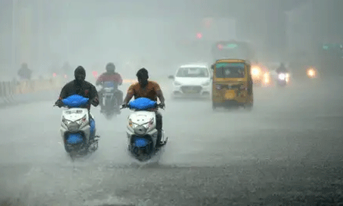 സംസ്ഥാനത്ത് വ്യാഴാഴ്ച വരെ കനത്ത മഴയ്ക്ക് സാധ്യത; ഇന്ന് എട്ട് ജില്ലകളില് യെല്ലോ അലര്ട്ട് സംസ്ഥാനത്ത് വ്യാഴാഴ്ച വരെ കനത്ത മഴയ്ക്ക് സാധ്യത; ഇന്ന് എട്ട് ജില്ലകളില് യെല്ലോ അലര്ട്ട്