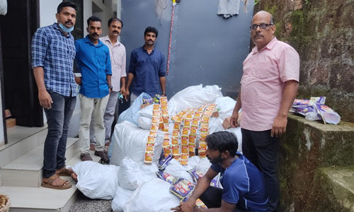 തലപ്പറയില് ലക്ഷങ്ങളുടെ പുകയില ഉത്പന്നങ്ങള് പിടികൂടി തലപ്പറയില് ലക്ഷങ്ങളുടെ പുകയില ഉത്പന്നങ്ങള് പിടികൂടി