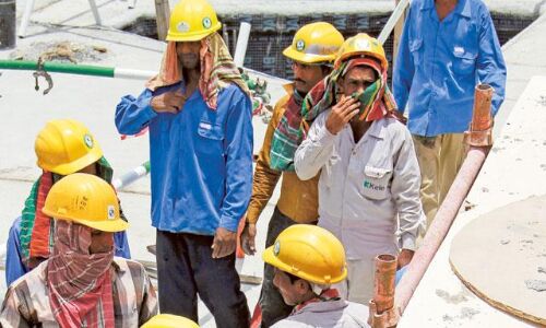 യുഎഇയിൽ ഉച്ചവിശ്രമ നിയമം ലംഘിച്ചാൽ 50,000 ദിർഹം വരെ പിഴ യുഎഇയിൽ ഉച്ചവിശ്രമ നിയമം ലംഘിച്ചാൽ 50,000 ദിർഹം വരെ പിഴ