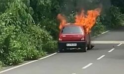 തലയോലപ്പറമ്പില്‍ ഓടിക്കൊണ്ടിരുന്ന കാറിന് തീപ്പിടിച്ചു