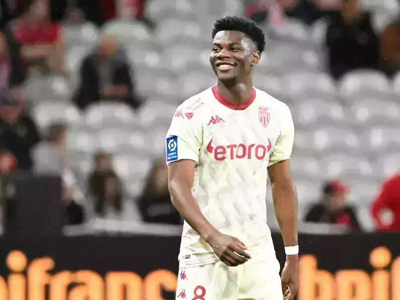 ഫ്രഞ്ച് താരം ഒറേലിയാ ചൊമേനി റയലിലേക്ക്