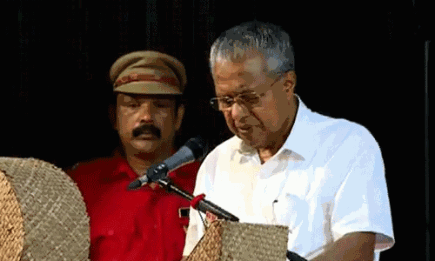 രാഷ്ട്രീയ എതിരാളികളെ കേന്ദ്ര ഏജന്സികളെ ഉപയോഗിച്ച് ഭീഷണിപെടുത്താന് ശ്രമം: മുഖ്യമന്ത്രി രാഷ്ട്രീയ എതിരാളികളെ കേന്ദ്ര ഏജന്സികളെ ഉപയോഗിച്ച് ഭീഷണിപെടുത്താന് ശ്രമം: മുഖ്യമന്ത്രി